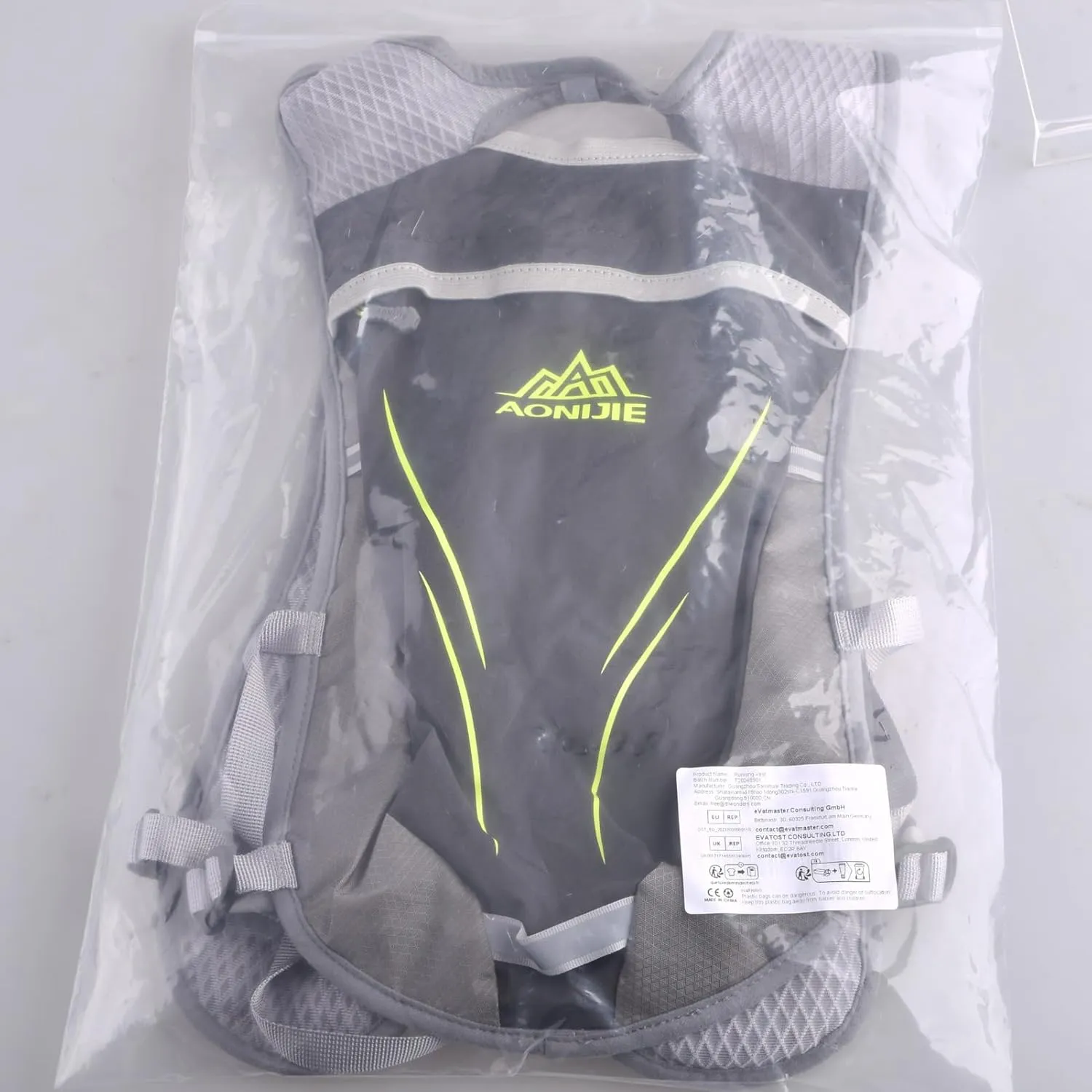TRIWONDER Running Hydration Vest with Water Bottles Hydration Backpack Packs, Water Bladder BPA Free Leakproof for Triathlon Marathon Hiking Cycling Sport Gym Runner Water Bottles